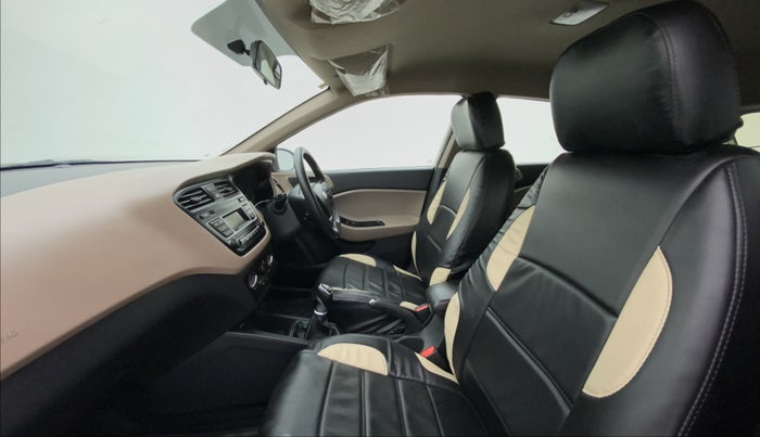 2018 Hyundai Elite i20 Magna Executive Diesel, Diesel, Manual, 30,883 km, Right Side Front Door Cabin