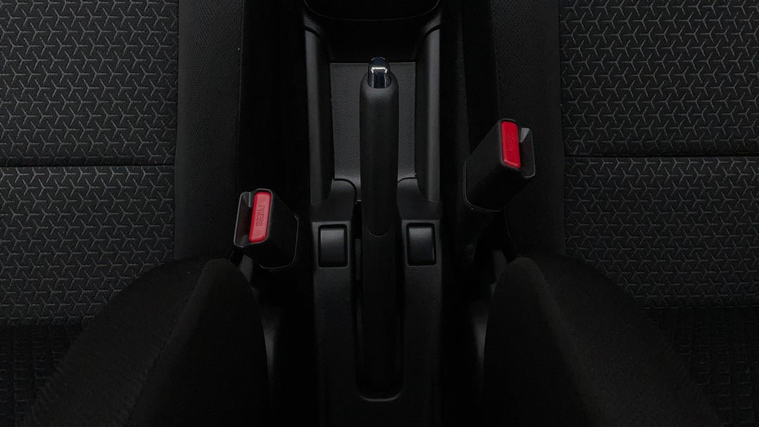 2021 Suzuki Swift Gl Navi, Automatic, 44042 km, Handbrake