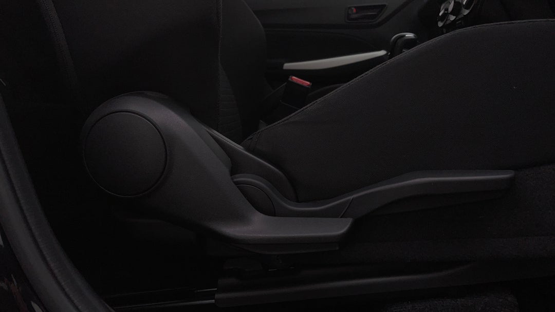 2021 Suzuki Swift Gl Navi, Automatic, 44042 km, Drivers Side Adjustment Panel