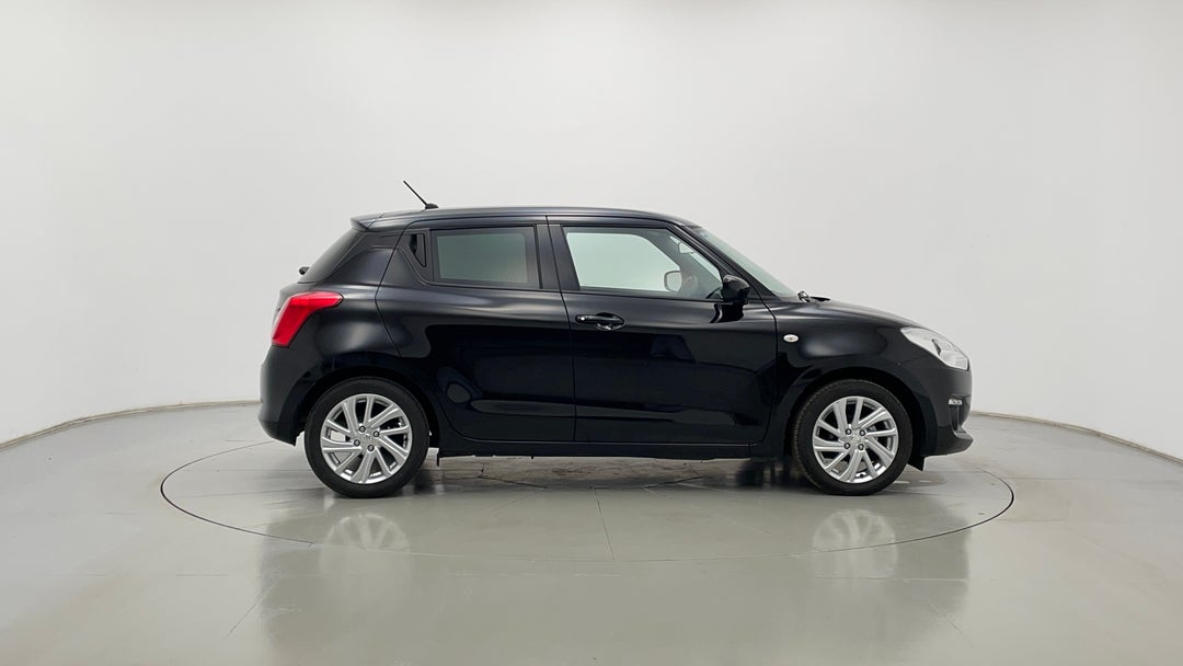 2021 Suzuki Swift Gl Navi, Automatic, 44042 km, Right Side View