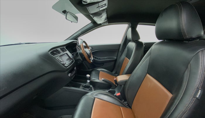 2019 Hyundai i20 Active 1.2 SX, Petrol, Manual, 21,392 km, Right Side Front Door Cabin