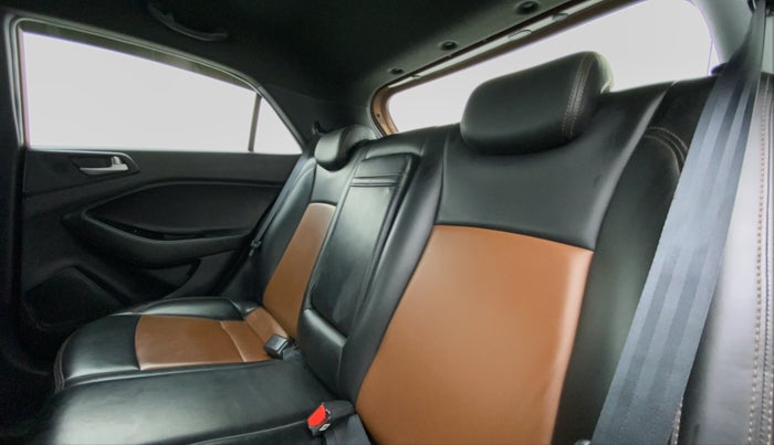 2019 Hyundai i20 Active 1.2 SX, Petrol, Manual, 21,392 km, Right Side Rear Door Cabin