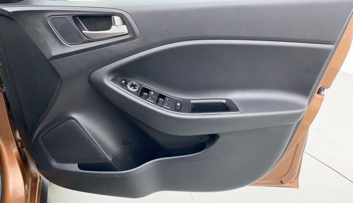 2019 Hyundai i20 Active 1.2 SX, Petrol, Manual, 21,392 km, Driver Side Door Panels Control