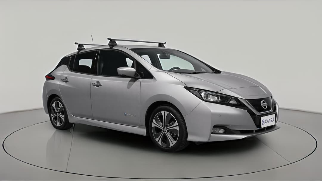 2021 Nissan Leaf Leaf, Automatic, 35226 km, Right Front Diagonal (45- Degree) View