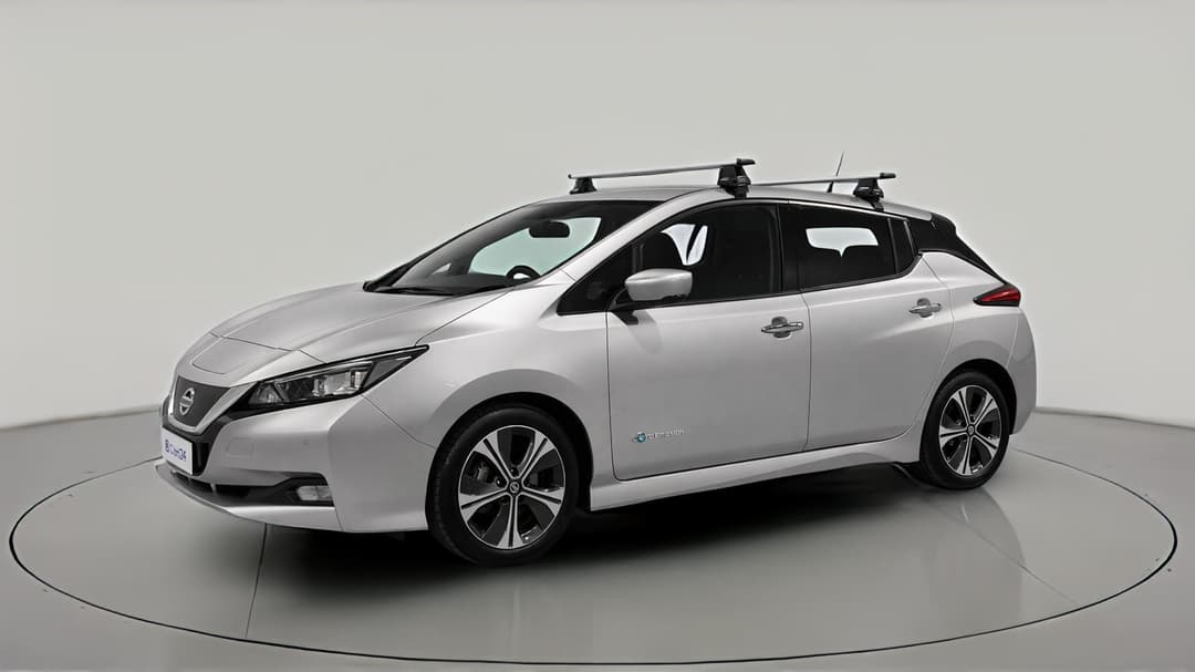2021 Nissan Leaf Leaf, Automatic, 35226 km, Left Front Diagonal (45- Degree) View