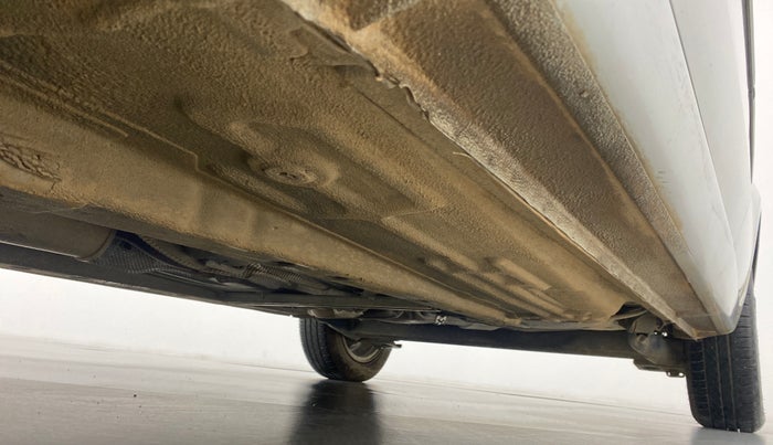 2013 Ford Figo 1.2 TITANIUM DURATEC, Petrol, Manual, 28,257 km, Right Side Underbody