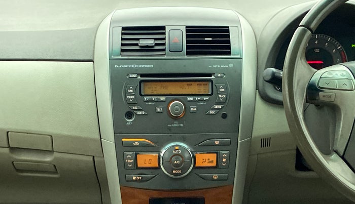 2011 Toyota Corolla Altis 1.8 G, Petrol, Manual, 1,75,128 km, Air Conditioner
