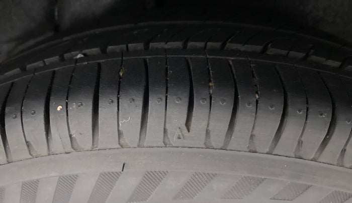2012 Hyundai i10 SPORTZ 1.2, Petrol, Manual, 87,073 km, Left Rear Tyre Tread