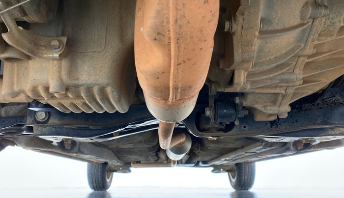 2016 Toyota Etios Liva V  LIMITED, Petrol, Manual, 39,921 km, Front Underbody