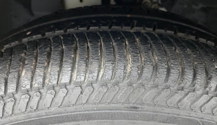 2018 Ford Ecosport 1.5TITANIUM TDCI, Diesel, Manual, 36,025 km, Left Front Tyre Tread