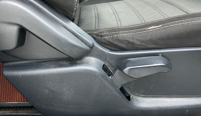 2018 Ford Ecosport 1.5TITANIUM TDCI, Diesel, Manual, 36,025 km, Driver Side Adjustment Panel
