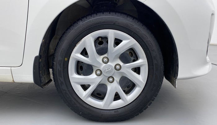 2017 Hyundai Grand i10 MAGNA 1.2 KAPPA VTVT, Petrol, Manual, 33,005 km, Right Front Wheel