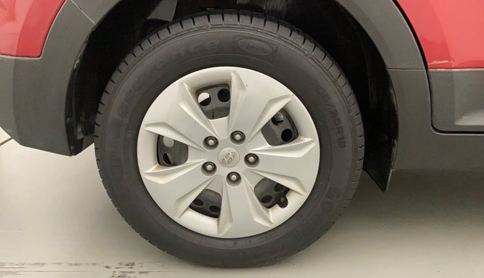 2017 Hyundai Creta E PLUS 1.6 PETROL, Petrol, Manual, 89,434 km, Right Rear Wheel