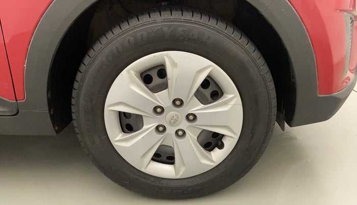 2017 Hyundai Creta E PLUS 1.6 PETROL, Petrol, Manual, 89,434 km, Right Front Wheel