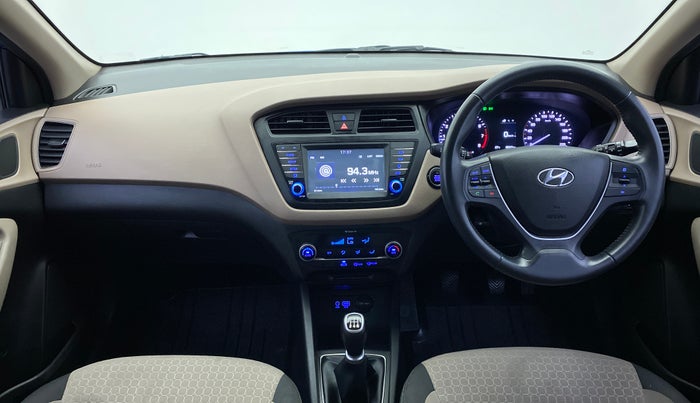 2017 Hyundai Elite i20 ASTA 1.2 (O), Petrol, Manual, 46,483 km, Dashboard