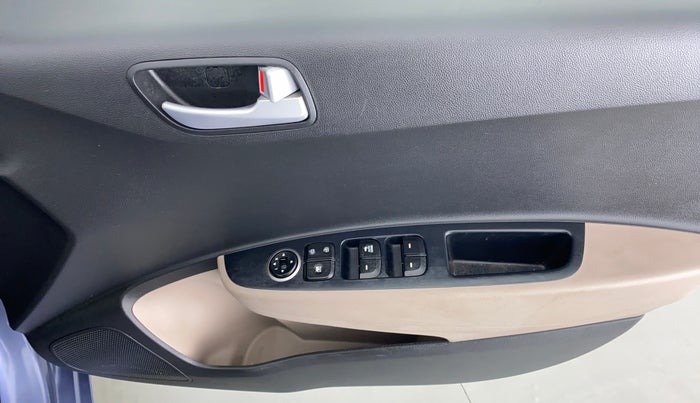 2017 Hyundai Grand i10 SPORTZ 1.2 KAPPA VTVT, Petrol, Manual, 7,293 km, Driver Side Door Panels Control