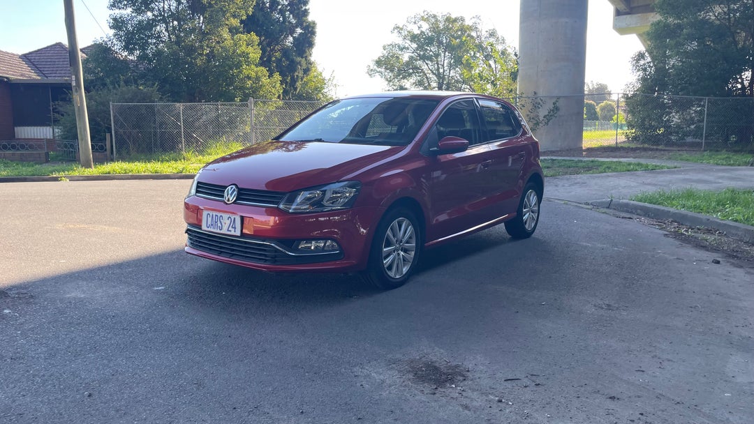 Left Front Diagonal (45- Degree) View