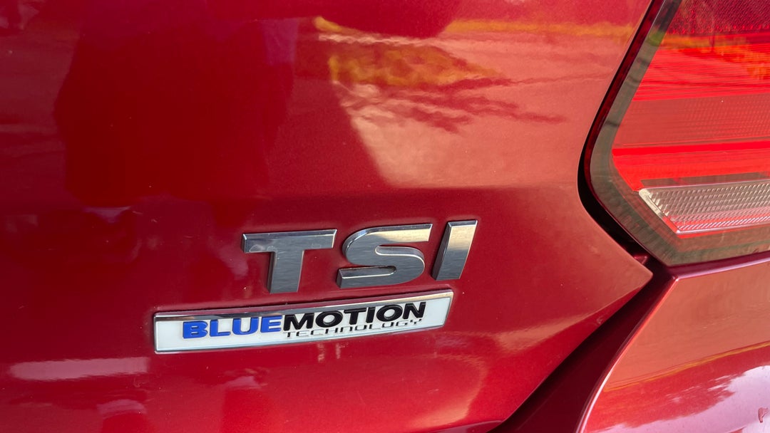 Badge (Boot Right Side)