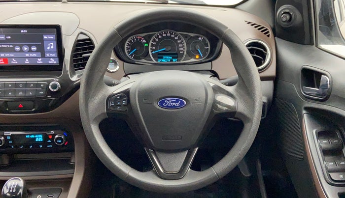 2018 Ford FREESTYLE TITANIUM 1.2 TI-VCT MT, Petrol, Manual, 37,805 km, Steering Wheel Close Up