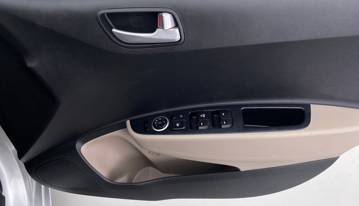 2016 Hyundai Grand i10 SPORTZ 1.2 KAPPA VTVT, Petrol, Manual, 37,442 km, Driver Side Door Panels Control