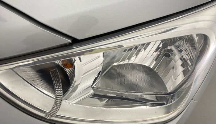 2016 Hyundai Grand i10 SPORTZ 1.2 KAPPA VTVT, Petrol, Manual, 37,442 km, Left headlight - Minor scratches