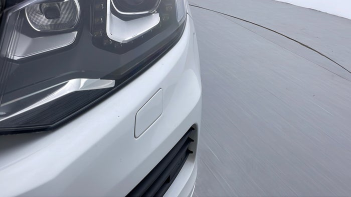 VOLKSWAGEN TOUAREG-Head Light LHS Washer Not Working