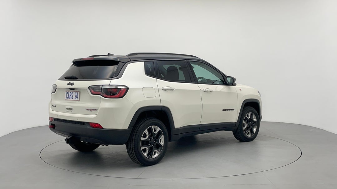 2017 Jeep Compass Trailhawk (4x4 Low), Automatic, 51238 km, Right Back Diagonal (45- Degree) View