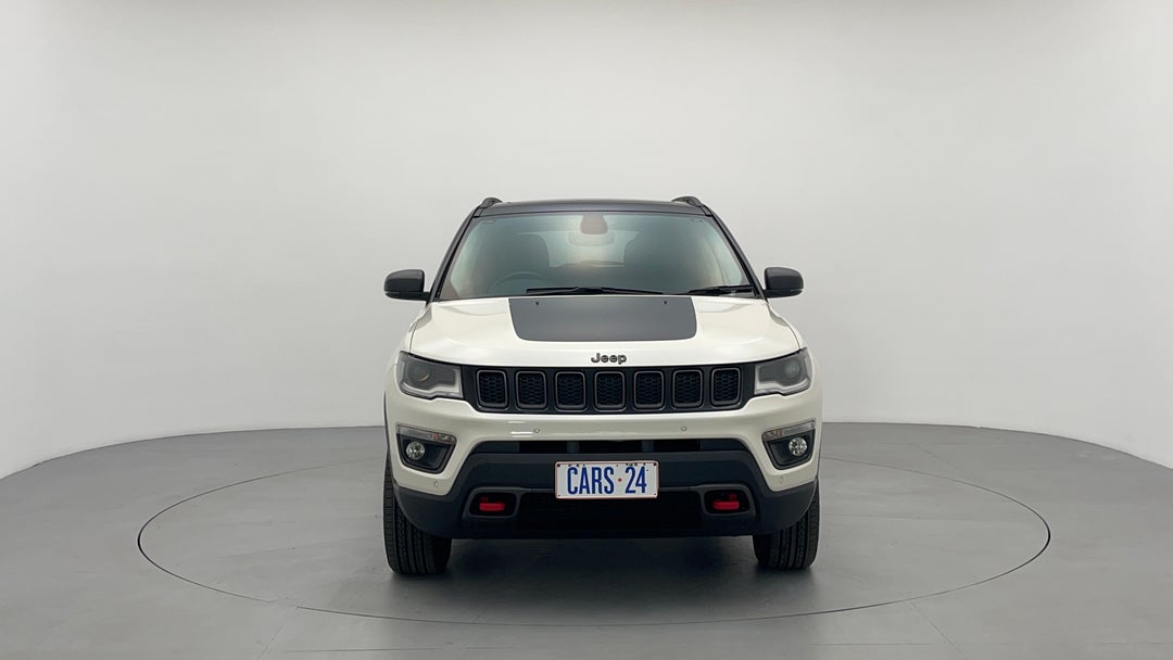 2017 Jeep Compass Trailhawk (4x4 Low), Automatic, 51238 km, Front View