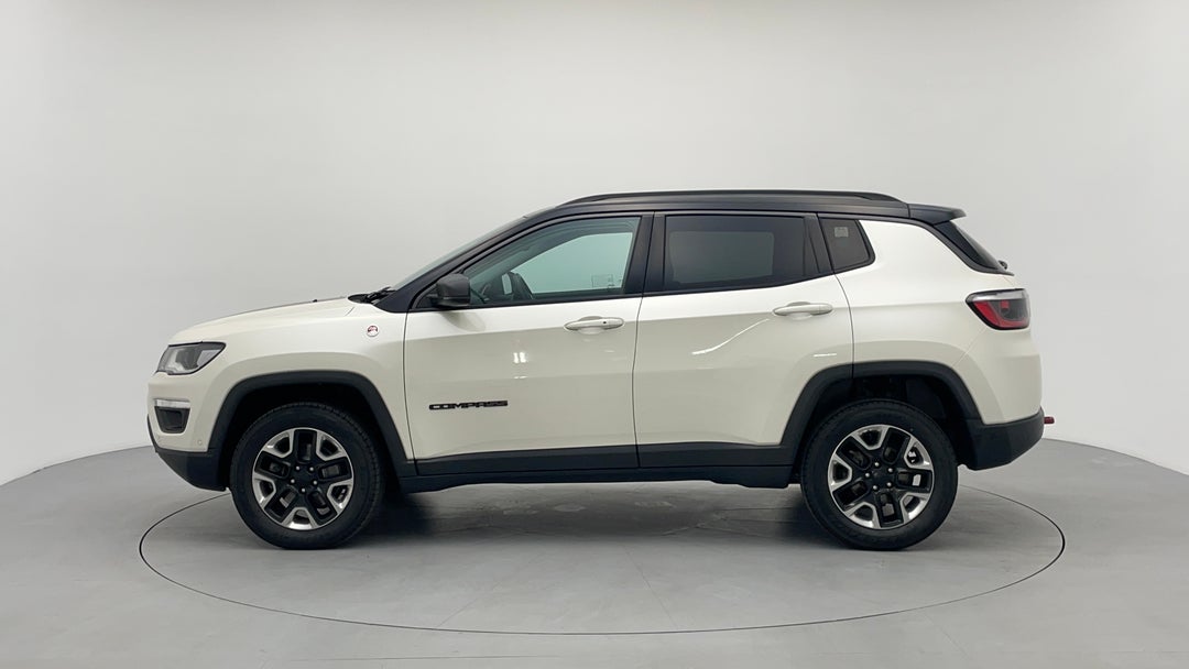 2017 Jeep Compass Trailhawk (4x4 Low), Automatic, 51238 km, Left Side View