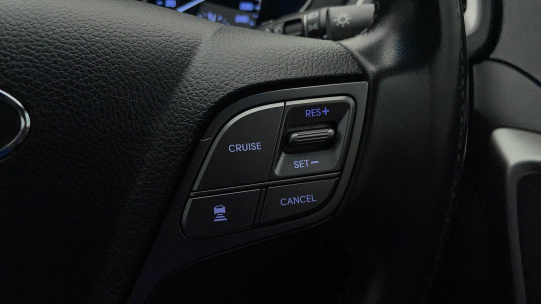 2015 Hyundai Santa Fe Highlander Crdi (4x4), Automatic, 151385 km, Cruise Control