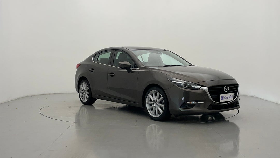 2017 Mazda 3 Sp25 Gt, Automatic, 98960 km, Right Front Diagonal (45- Degree) View