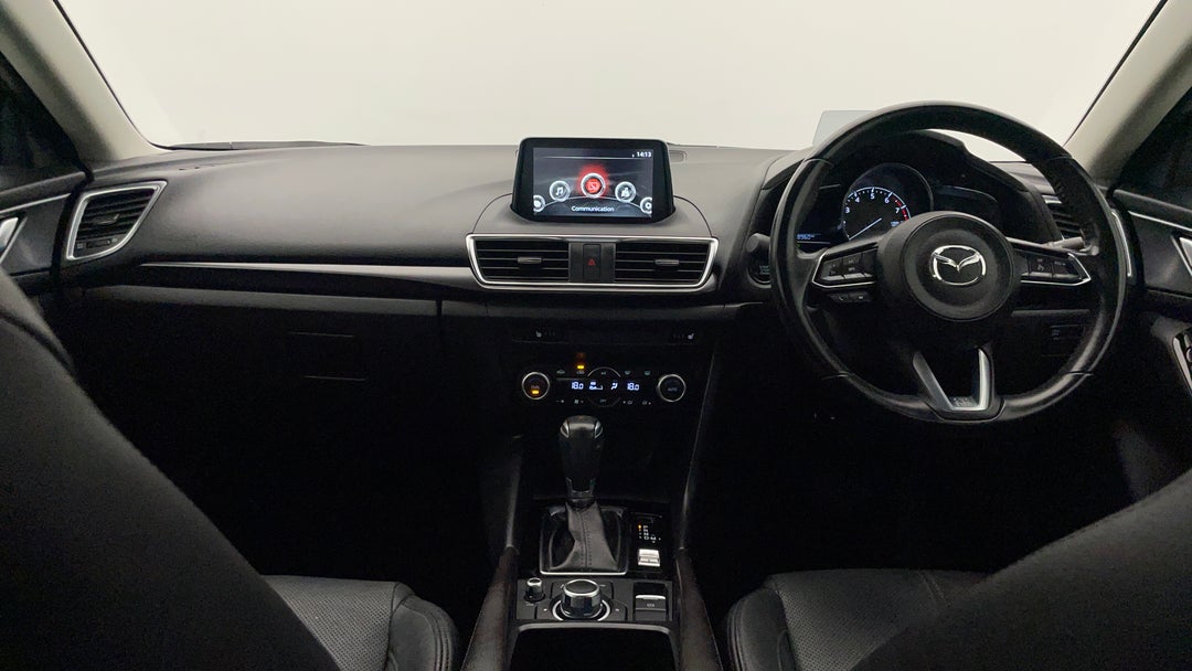 2017 Mazda 3 Sp25 Gt, Automatic, 98960 km, Dashboard View