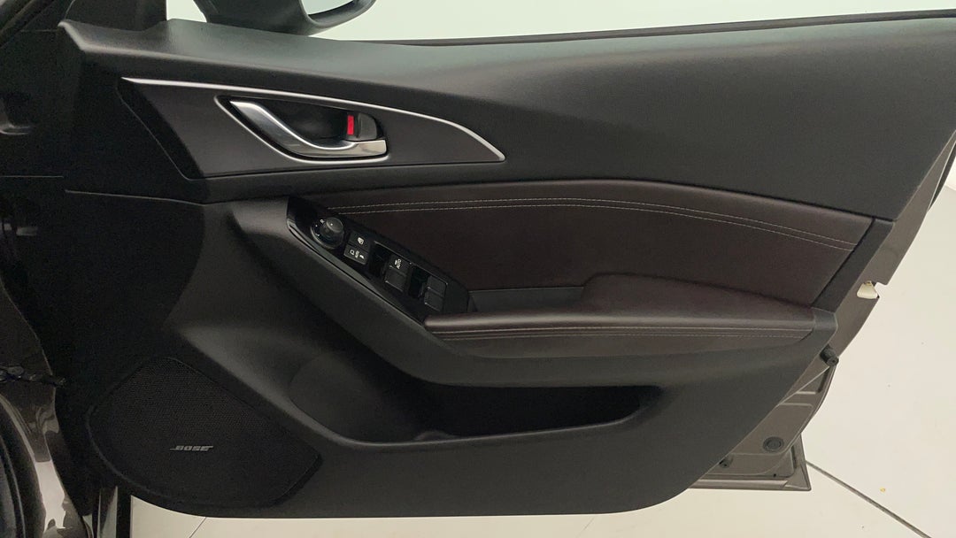 2017 Mazda 3 Sp25 Gt, Automatic, 98960 km, Speaker View