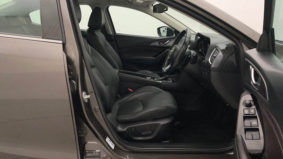 2017 Mazda 3 Sp25 Gt, Automatic, 98960 km, Right Side Front Door Cabin View