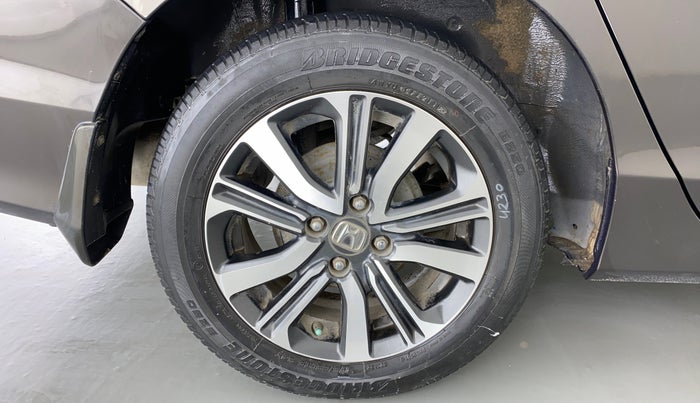 2018 Honda City V MT PETROL, Petrol, Manual, 32,413 km, Right Rear Wheel