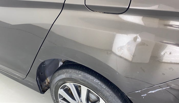 2018 Honda City V MT PETROL, Petrol, Manual, 32,413 km, Left quarter panel - Slightly dented