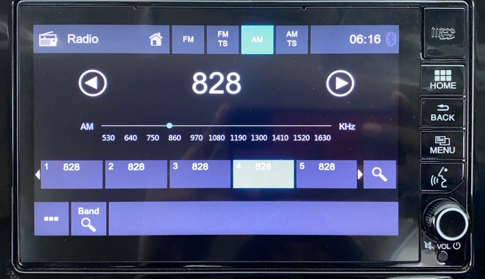 2018 Honda City V MT PETROL, Petrol, Manual, 32,413 km, Infotainment System
