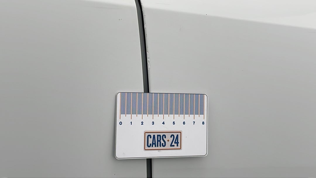 2017 Volkswagen Tiguan 140 Tdi Highline, Automatic, 80777 km, Doors Front RHS Scratch