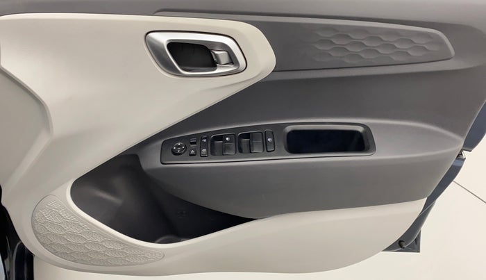 2020 Hyundai GRAND I10 NIOS ASTA PETROL AMT, Petrol, Automatic, 5,341 km, Driver Side Door Panels Control