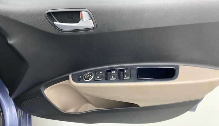 2017 Hyundai Grand i10 Sportz(O) 1.2 MT, Petrol, Manual, 35,912 km, Driver Side Door Panels Control
