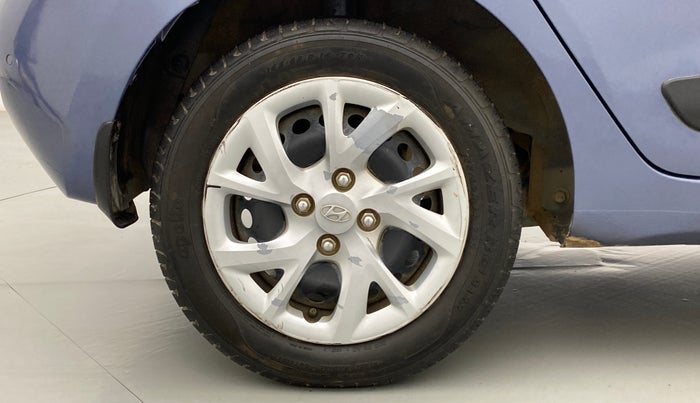 2017 Hyundai Grand i10 Sportz(O) 1.2 MT, Petrol, Manual, 35,912 km, Right Rear Wheel