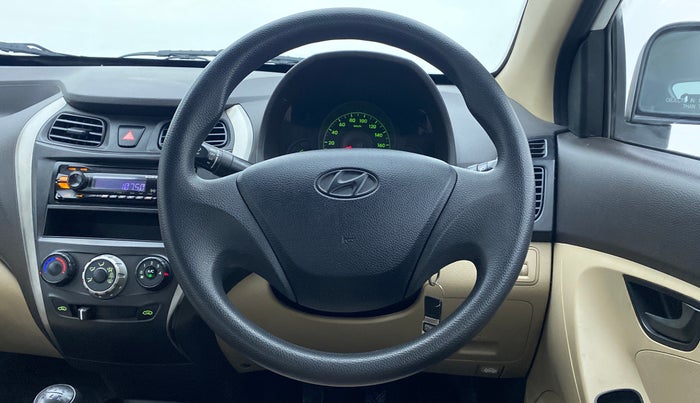 2014 Hyundai Eon ERA PLUS, Petrol, Manual, 78,997 km, Steering Wheel Close Up