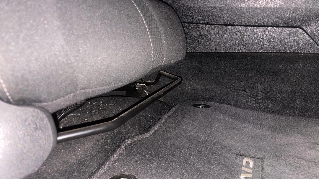 2019 Honda Civic Vti-l, Automatic, 59901 km, Drivers Side Adjustment Panel