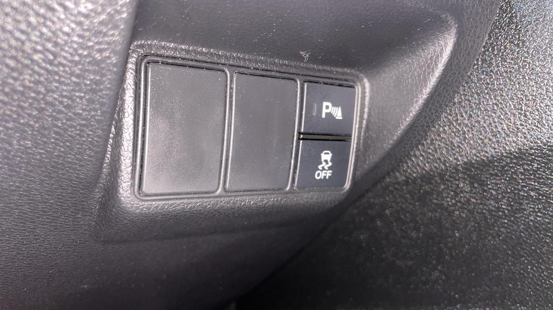 2019 Honda Civic Vti-l, Automatic, 59901 km, Utility Switches/Buttons