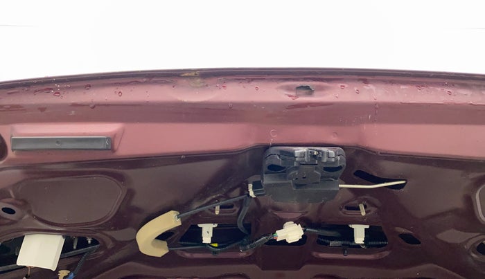 2015 Honda City 1.5L I-VTEC V MT, Petrol, Manual, 21,760 km, Dicky (Boot door) - Slightly rusted