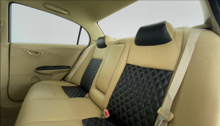 2014 Honda Amaze 1.2 SX MT I VTEC, Petrol, Manual, 45,615 km, Right Side Rear Door Cabin