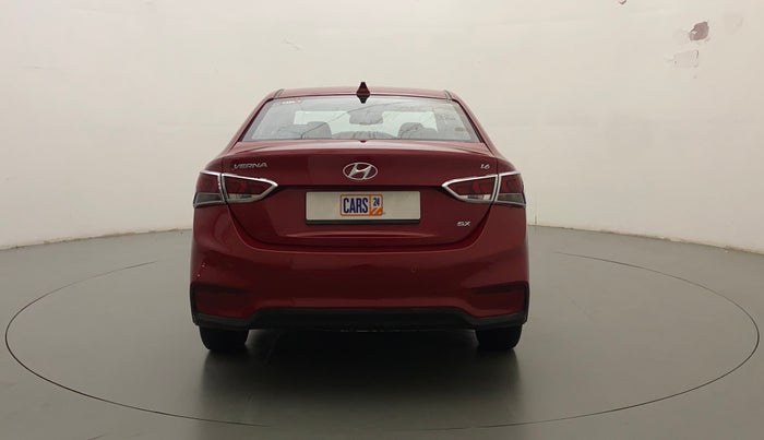 2018 Hyundai Verna 1.6 VTVT SX (O) AT, Petrol, Automatic, 63,886 km, Back/Rear