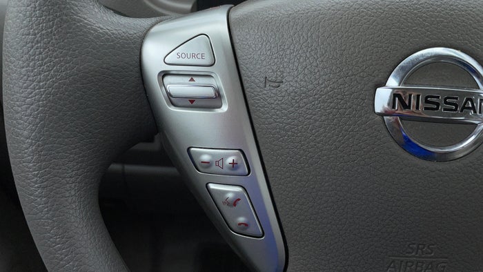 NISSAN SUNNY-Drivers Control