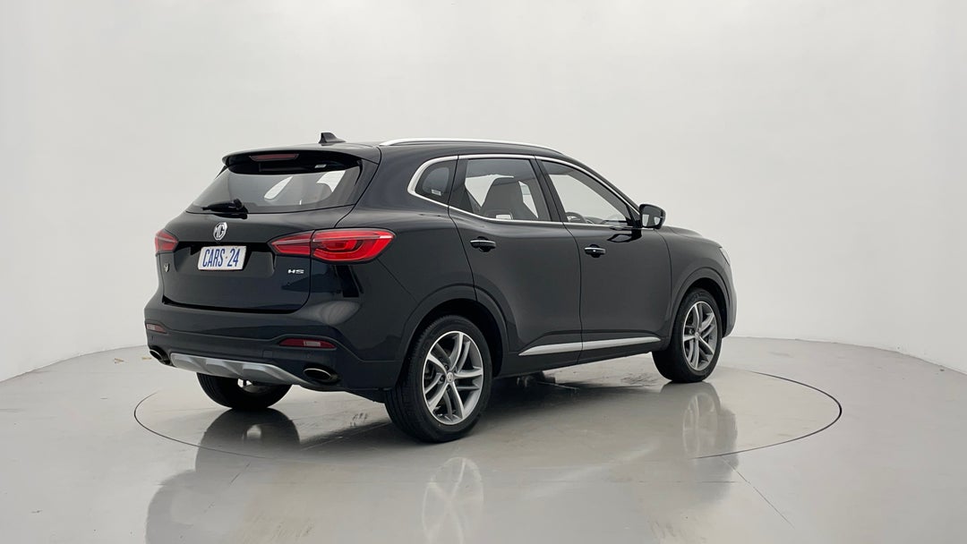 Right Back Diagonal (45- Degree) View