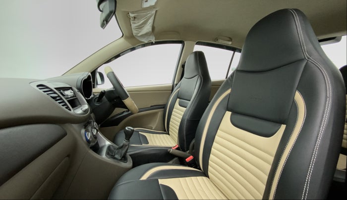 2015 Hyundai i10 MAGNA 1.1 IRDE2, Petrol, Manual, 37,088 km, Right Side Front Door Cabin